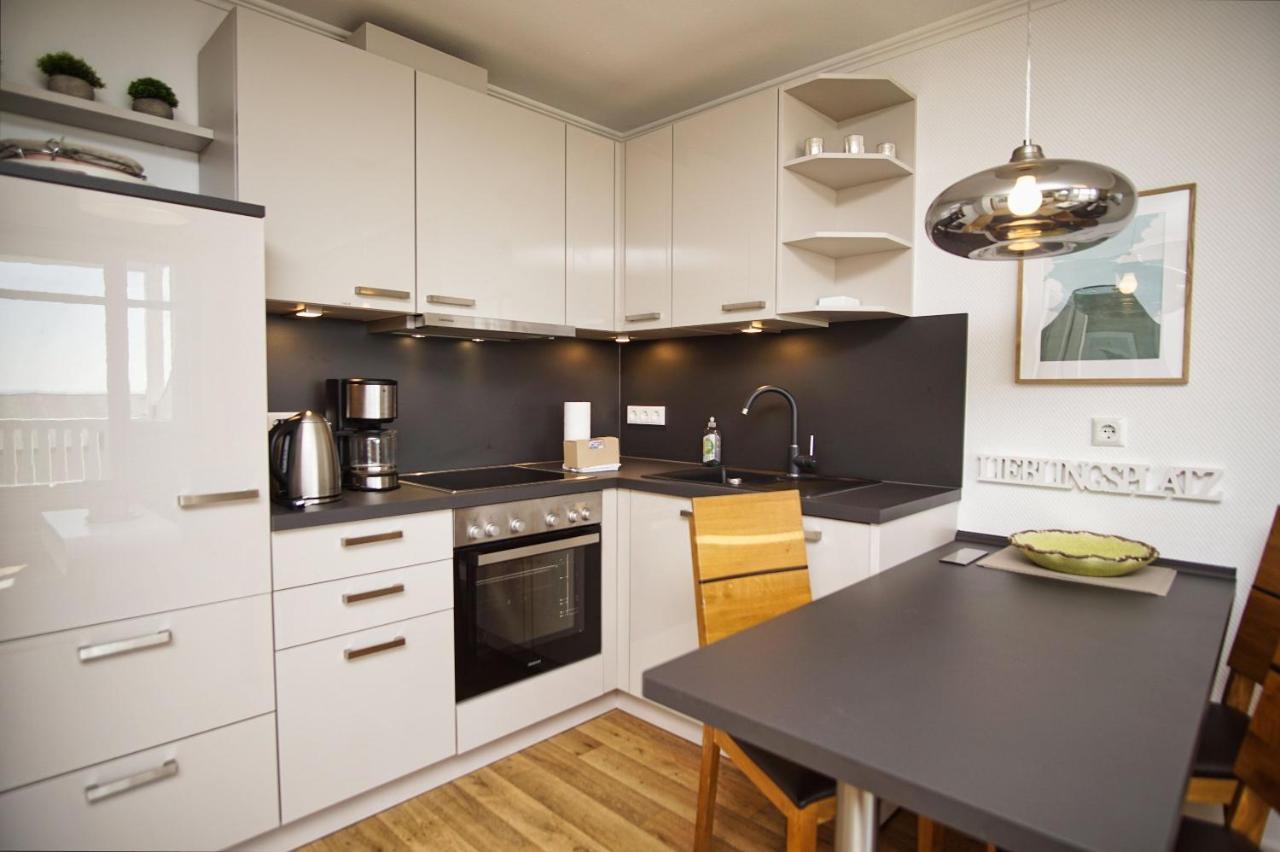 Mit Meerblick Und Balkon, Gratis Nutzung Vom Ahoi Erlebnisbad Und Sauna In Sellin - Meeresblick Fewo 25 Gohren Bagian luar foto
